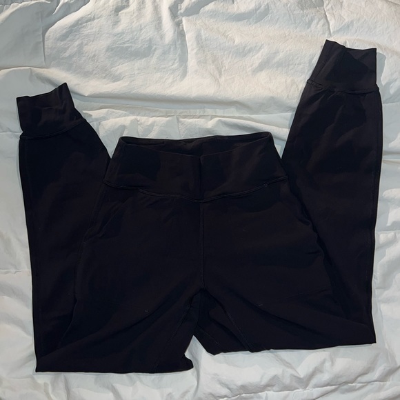 Lululemon High Waisted Align Jogger Size 4 - Picture 4 of 5